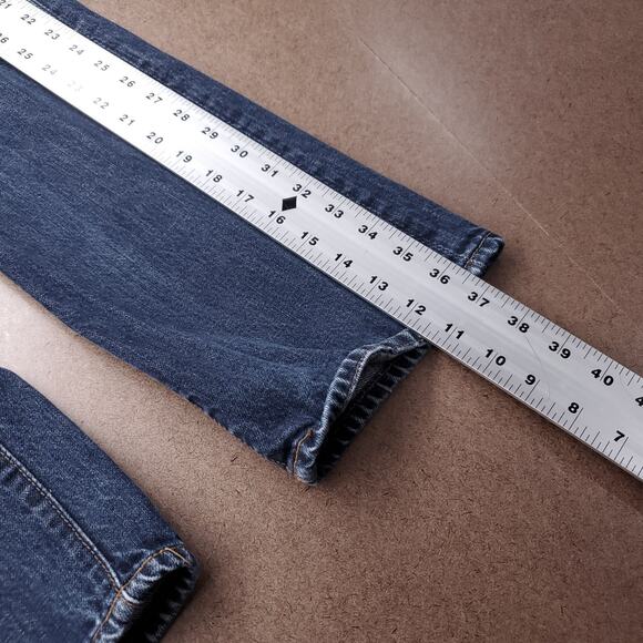 Gap 1969 Standard Jeans Mens 28x30 Blue Dark Wash Straight Leg Preppy Classic - Picture 6 of 11